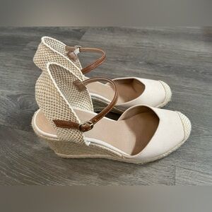 Loft Espadrille Women’s Elegant Cream Sandals